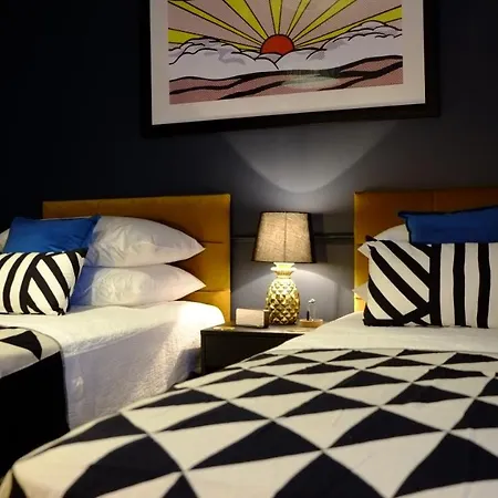 Franklin Mount Boutique Hotel 4*