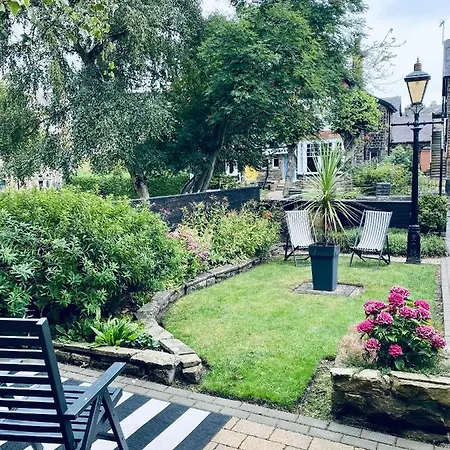 Franklin Mount Boutique Harrogate