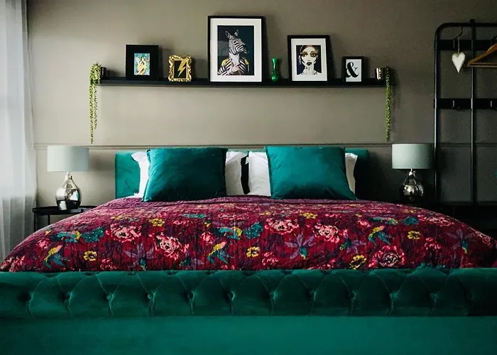 Franklin Mount Boutique 4*